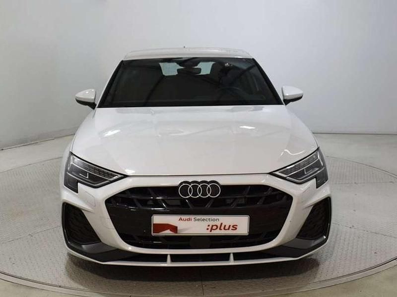 Usado Audi A3 Sportback e-tron S-Line 204 CV (150 kW) 2025 Blanco Utilitario