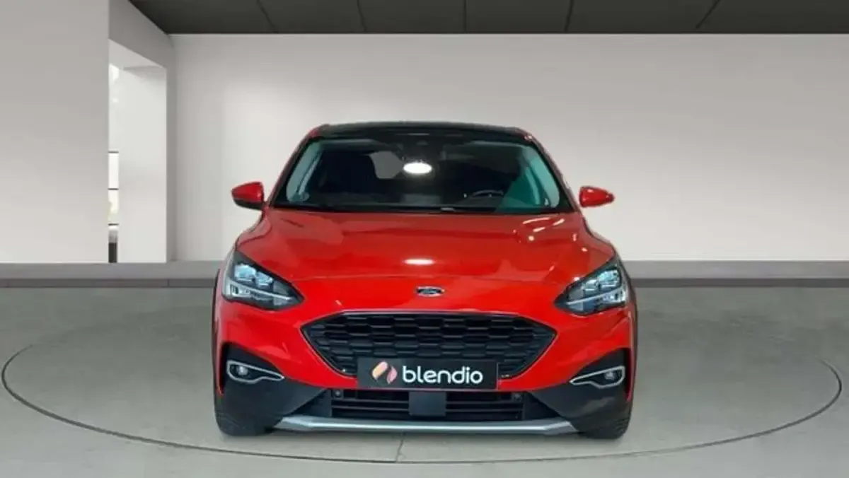 Usado Ford Focus Active 121 CV (88 kW) 2019 Rojo Berlina