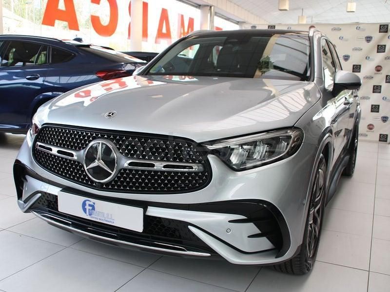 Nuevo Mercedes GLC200 204 CV (150 kW) 2025 Gris / plata SUV