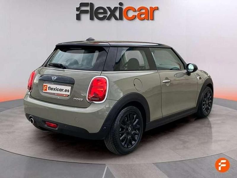 Usado Mini Cooper 136 CV (100 kW) 2019 Gris Utilitario