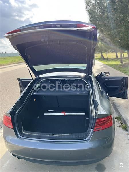Usado Audi A5 Sportback 143 CV (105 kW) 2012 Gris / plata Utilitario