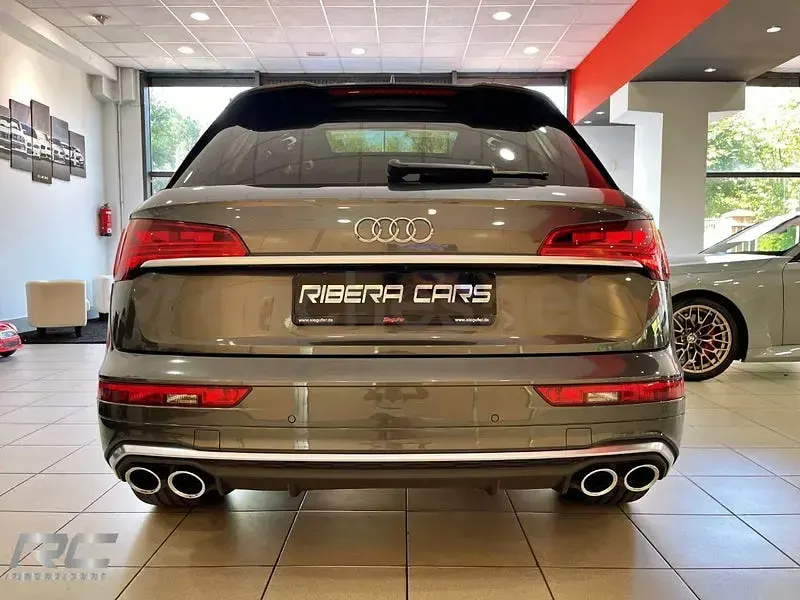 Usado Audi SQ5 S-Line 341 CV (250 kW) 2021 Gris / plata SUV