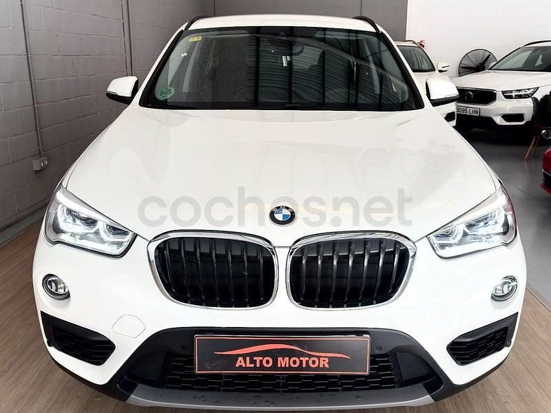 Usado BMW X1 Sport Line 150 CV (110 kW) 2018 Blanco SUV