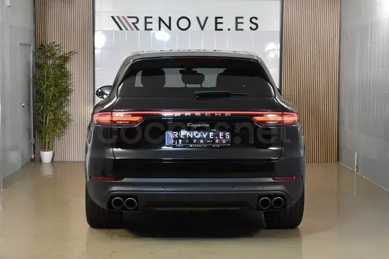 Usado Porsche Cayenne 462 CV (339 kW) 2022 Negro SUV