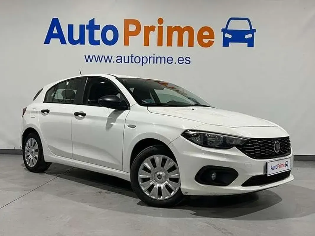 Usado Fiat Tipo Business 120 CV (88 kW) 2019 Blanco Utilitario