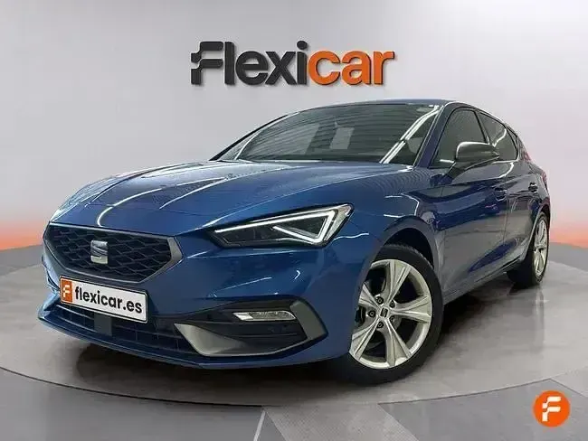 Usado Seat Leon FR 116 CV (85 kW) 2025 Azul Berlina