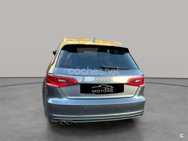 Usado Audi A3 S-Line 150 CV (110 kW) 2014 Gris / plata Berlina