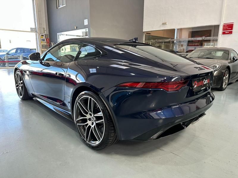 Usado Jaguar F-Type R-Dynamic 300 CV (220 kW) 2024 Azul Coupe