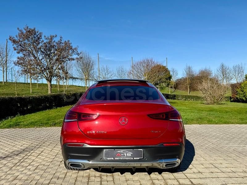 Usado Mercedes GLE400 330 CV (242 kW) 2021 Granate Coupe