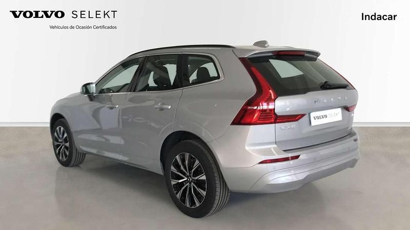 Usado Volvo XC60 190 CV (139 kW) 2022 Plateado SUV