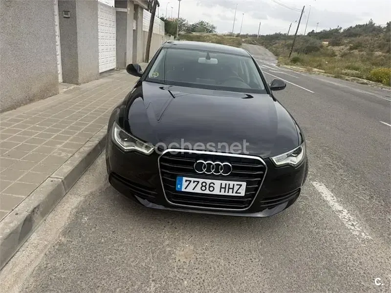 Usado Audi A6 204 CV (150 kW) 2012 Negro Berlina