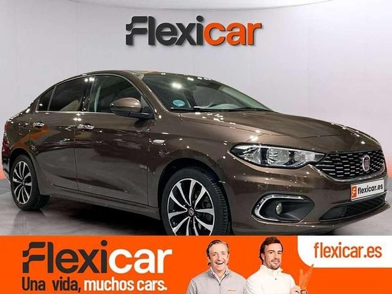 Marrón Usado 2017 Fiat Tipo Lounge Utilitario | 9690 € (Precio justo) - Imagen 1/4