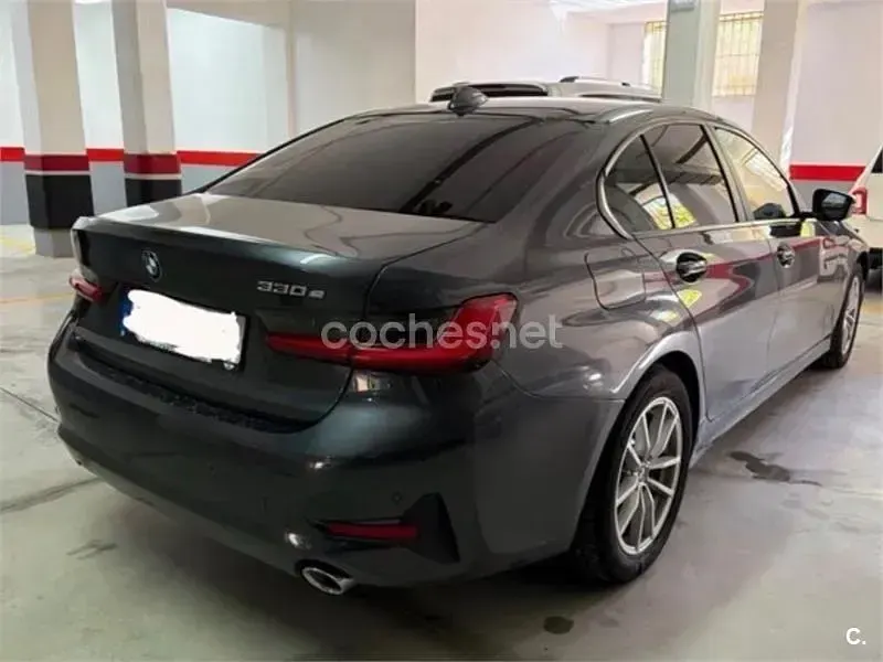 Usado BMW 330e 292 CV (214 kW) 2021 Gris / plata Berlina