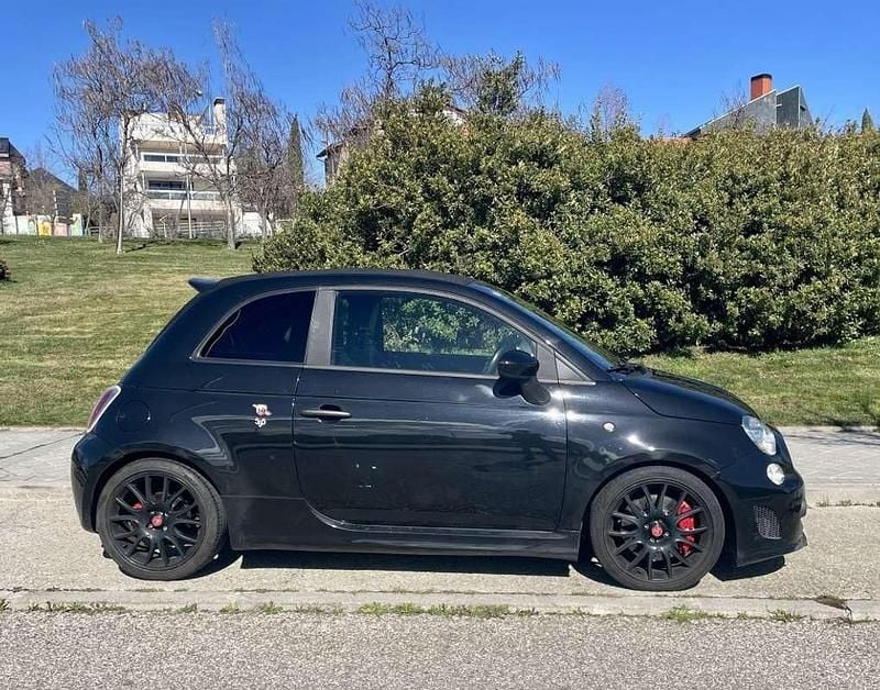 Usado Abarth 595 Competizione 179 CV (131 kW) 2016 Negro Utilitario