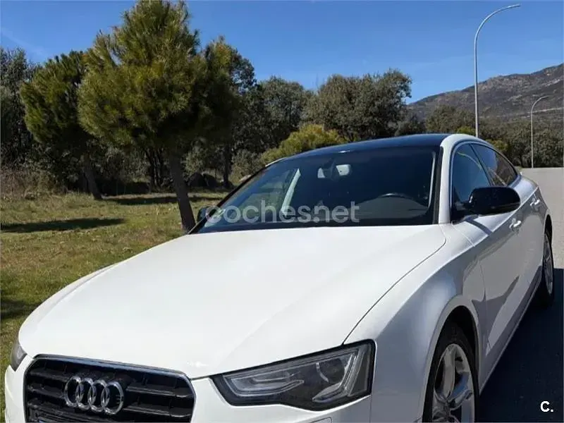 Begagnad Audi A5 Sportback 177 HK (130 kW) 2011 Vit Halvkombi