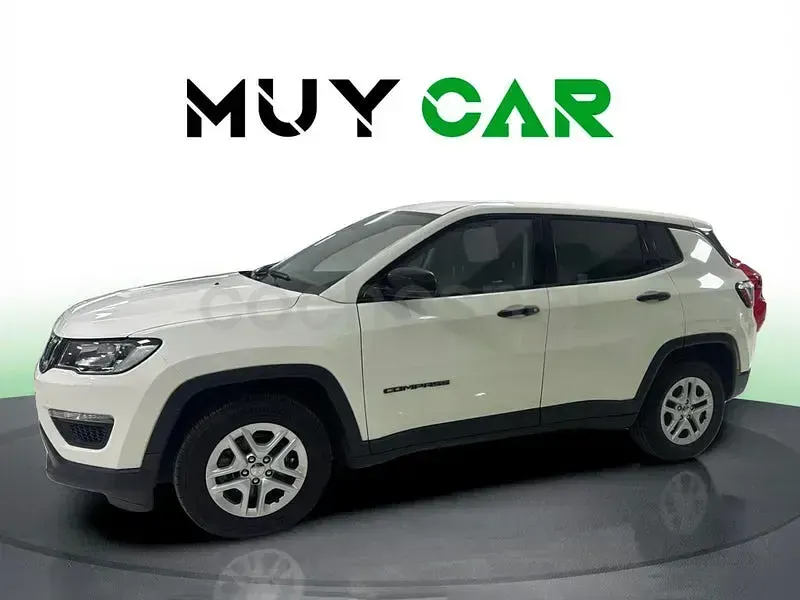 Usado Jeep Compass Sport 140 CV (102 kW) 2018 Blanco SUV