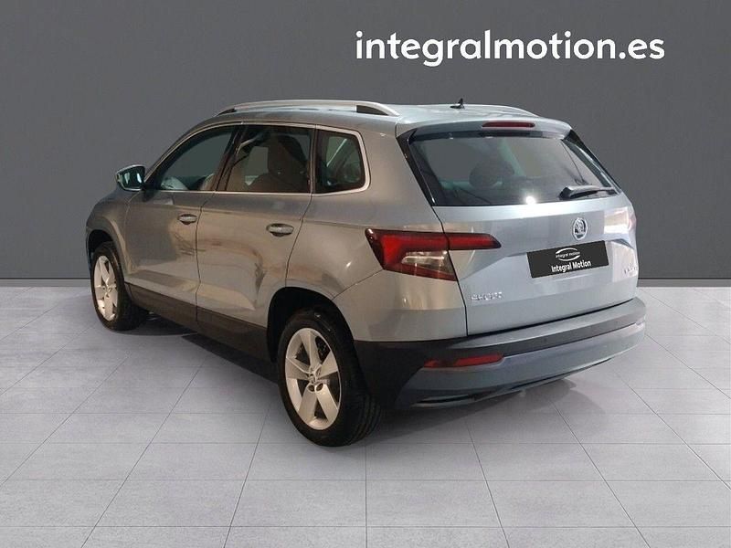 Usado Skoda Karoq Ambition 115 CV (84 kW) 2018 Gris SUV