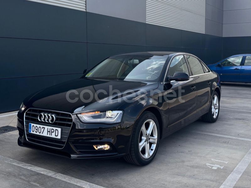 Negro Usado 2013 Audi A4 Advanced Berlina | 10.690 € (Buen precio) - Imagen 1/4