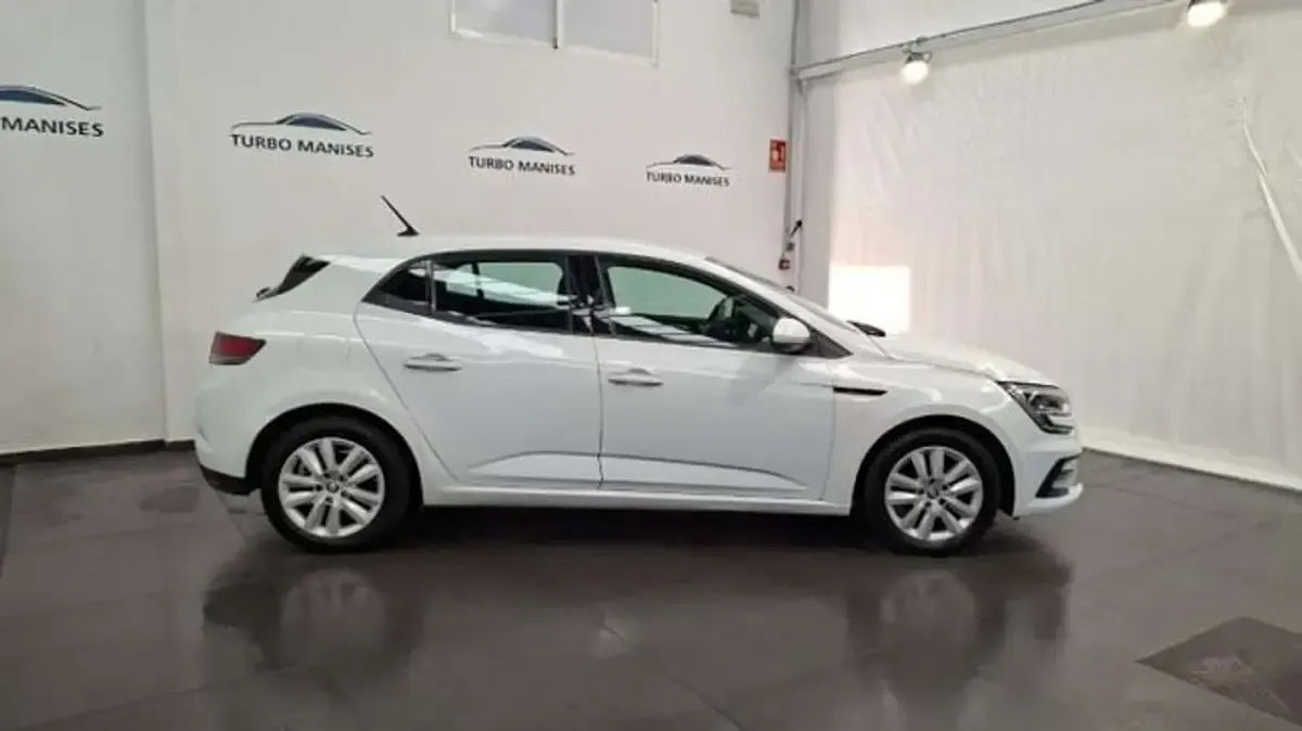 Usado Renault Mégane Intens 116 CV (85 kW) 2023 Blanco Utilitario