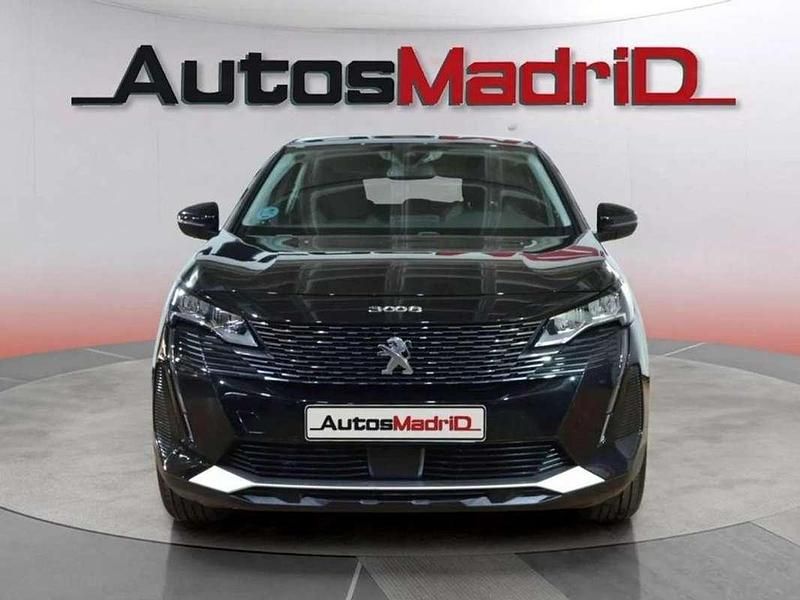Usado Peugeot 3008 Active 131 CV (96 kW) 2021 Negro SUV