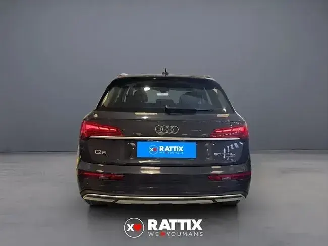Usado Audi Q5 265 CV (194 kW) 2024 Negro SUV