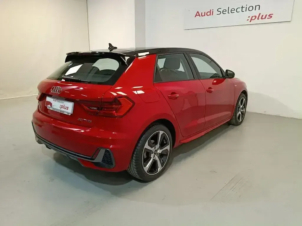 Usado Audi A1 116 CV (85 kW) 2025 Rojo SUV