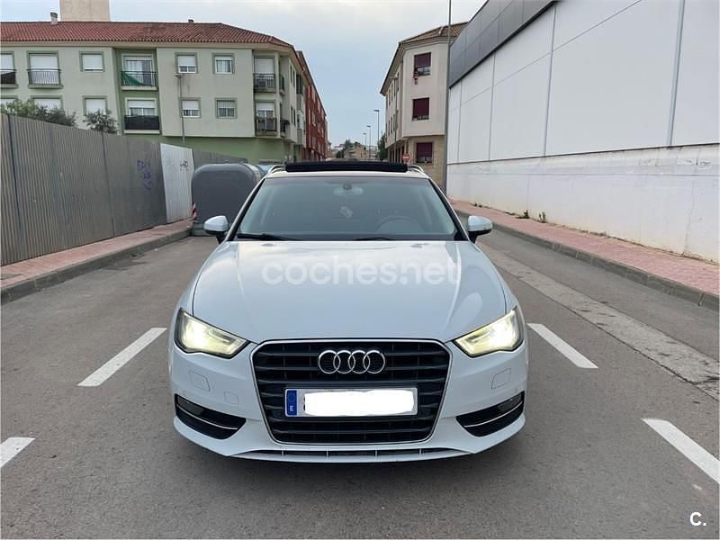 Usado Audi A3 S-Line 150 CV (110 kW) 2015 Blanco Berlina