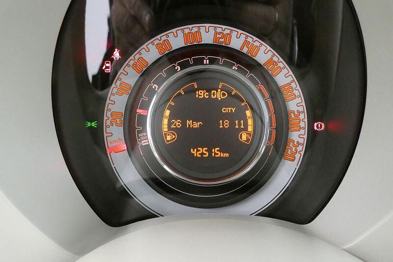 Usado Fiat 500 Dolcevita 70 CV (51 kW) 2023 Azul Berlina