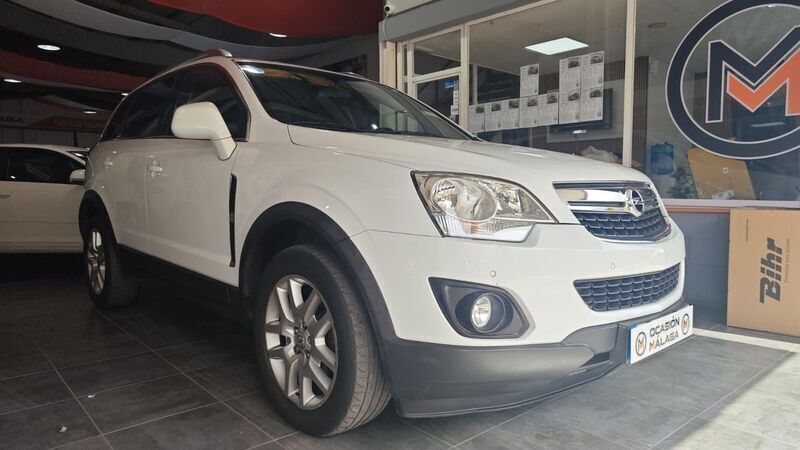 Blanco Usado 2012 Opel Antara Selective SUV | 9900 € (Precio justo) - Imagen 1/4