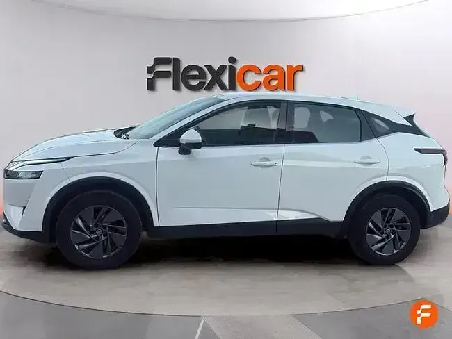 Usado Nissan Qashqai Acenta 140 CV (102 kW) 2022 Blanco SUV