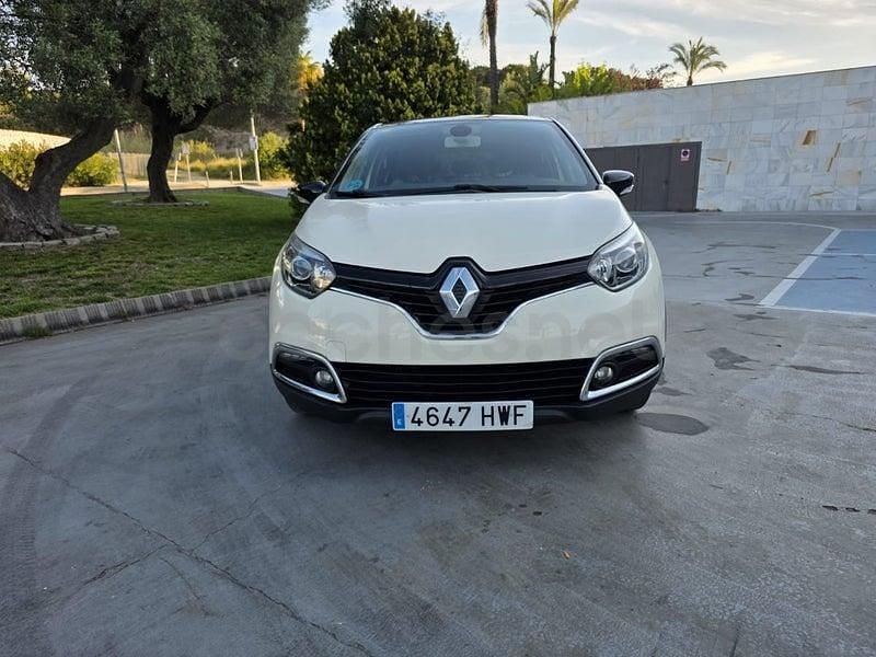 Usado Renault Captur Intens 90 CV (66 kW) 2014 Blanco SUV