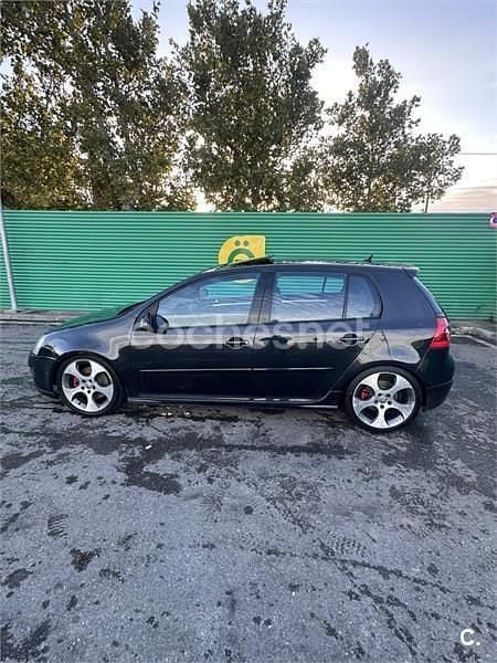 Usado VW Golf IV GTI 200 CV (147 kW) 2005 Negro Berlina