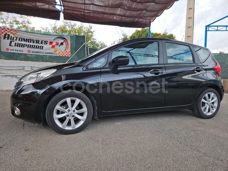 Usado Nissan Note Acenta 90 CV (66 kW) 2014 Negro Monovolumen
