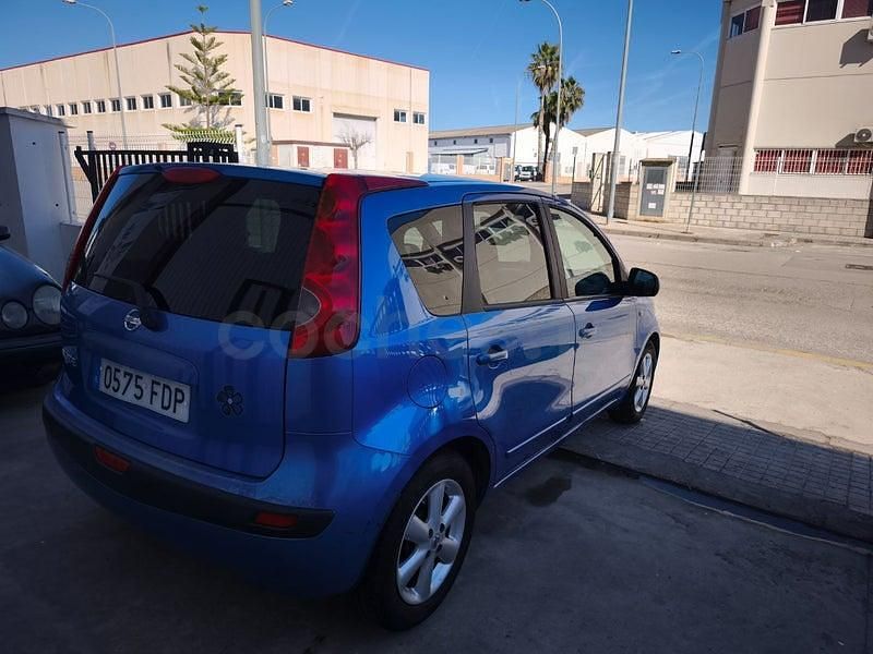 Usado Nissan Note Acenta 110 CV (80 kW) 2006 Negro Utilitario