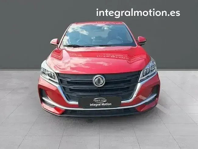Nuevo DFSK 500 106 CV (77 kW) 2025 Rojo SUV