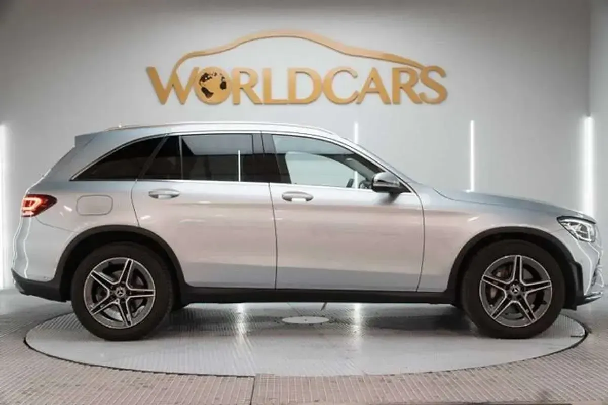 Usado Mercedes GLC220 170 CV (125 kW) 2022 Gris SUV