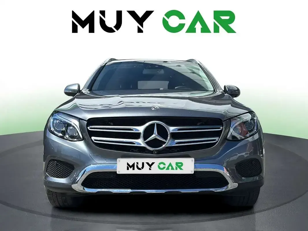 Usado Mercedes GLC220 170 CV (125 kW) 2018 Plateado SUV