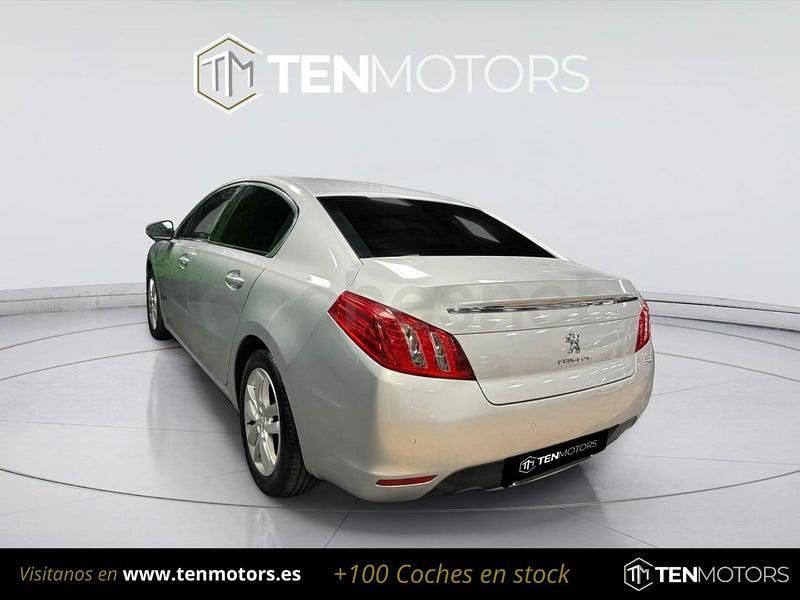 Usado Peugeot 508 Active 140 CV (102 kW) 2012 Gris / plata Berlina