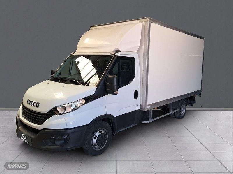 Blanco Usado 2019 Iveco Daily Van | 20.239 € (Super precio) - Imagen 1/4