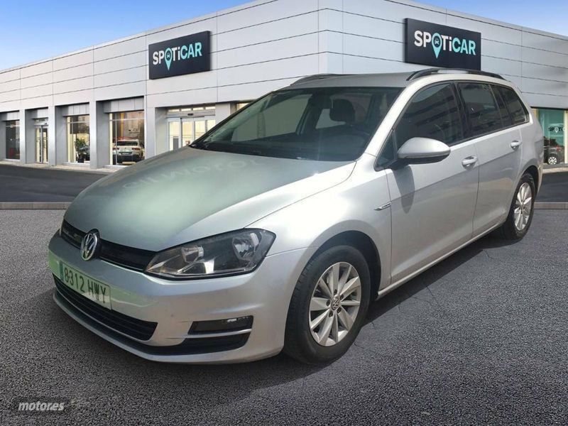 Gris Usado 2014 VW Golf VII Business Berlina | 10.900 € (Precio justo) - Imagen 1/4