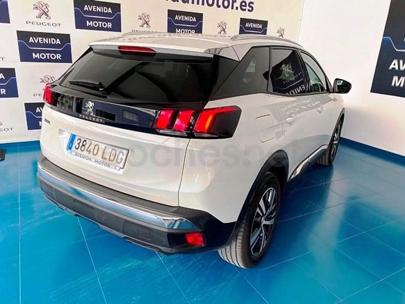 Usado Peugeot 3008 Allure 130 CV (95 kW) 2019 Blanco SUV