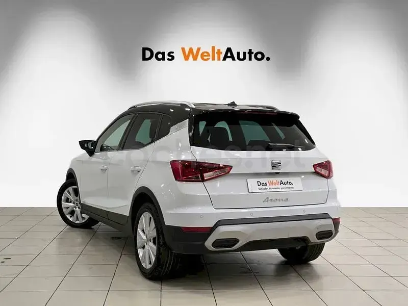 Usado Seat Arona Xperience 115 CV (84 kW) 2025 Blanco SUV