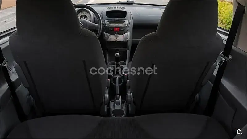 Usado Citroën C1 54 CV (39 kW) 2007 Gris / plata Utilitario