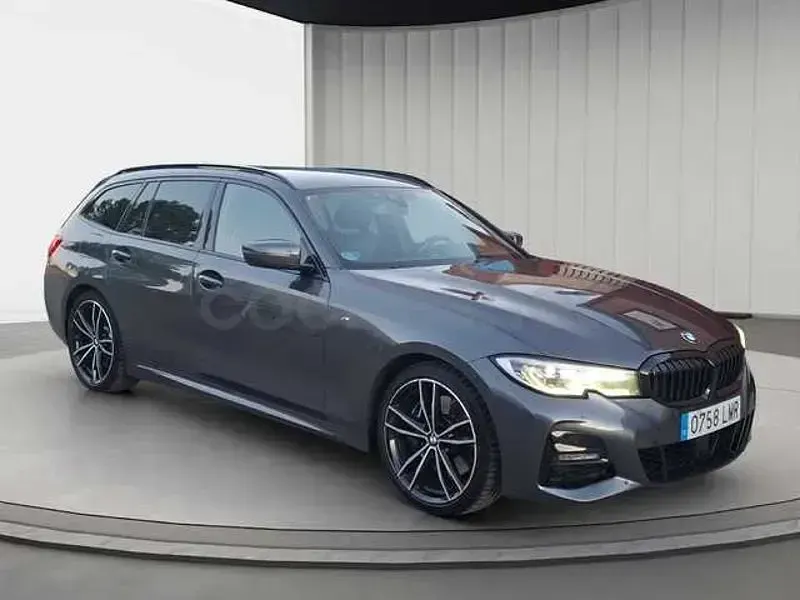 Usado BMW 320 Comfort Edition 190 CV (139 kW) 2021 Gris / plata Familiar