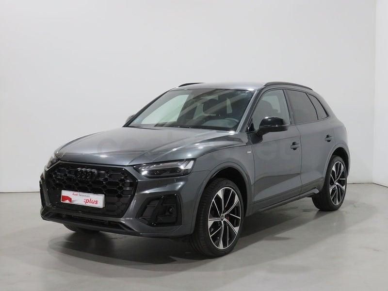 Usado Audi Q5 204 CV (150 kW) 2024 Gris / plata SUV
