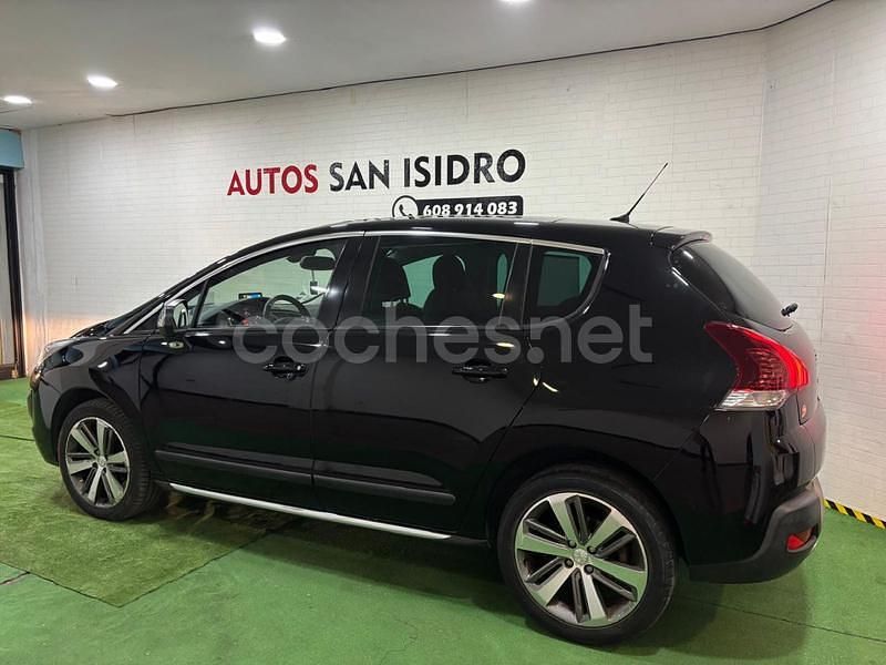 Negro Usado 2014 Peugeot 3008 Active Berlina | 9250 € (Precio justo) - Imagen 1/4