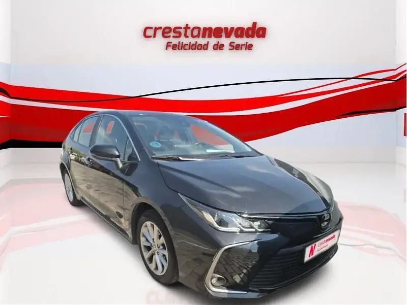 Usado Toyota Corolla Advance 125 CV (91 kW) 2023 Negro Berlina