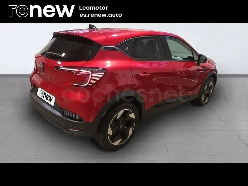 Usado Renault Captur Techno 100 CV (73 kW) 2025 Rojo SUV