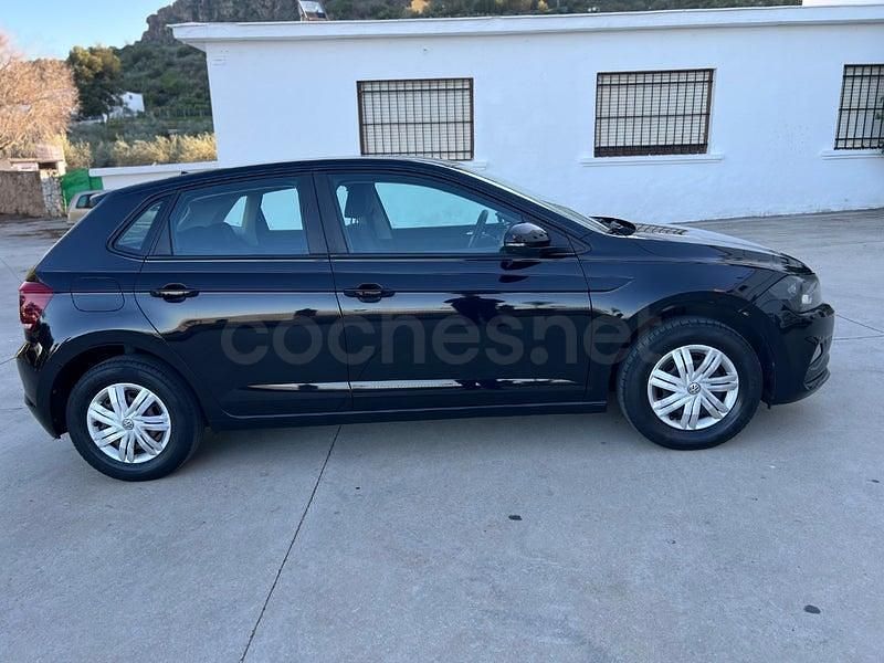 Usado VW Polo Advance 80 CV (58 kW) 2018 Negro Utilitario