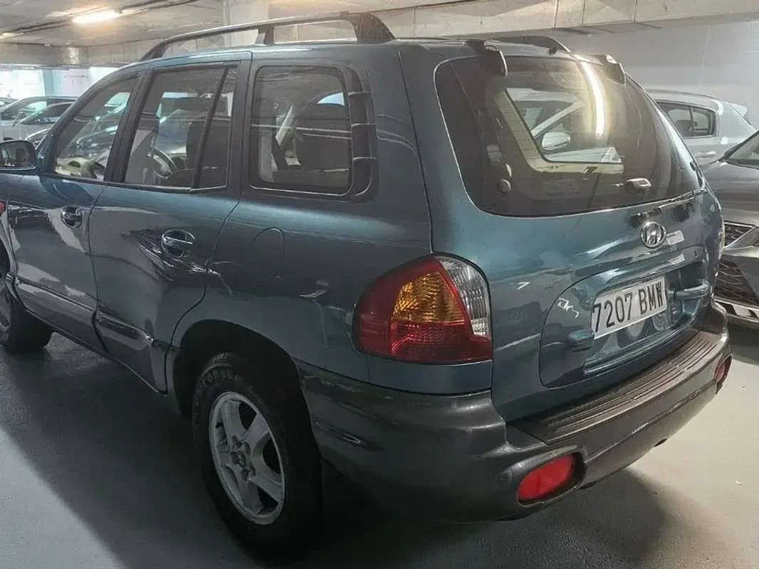 Usado Hyundai Santa Fe GLS 112 CV (82 kW) 2001 Verde SUV